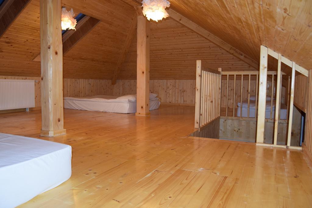 Pensiunea Agroturistica Cerna, Vaideeni, Valcea Экстерьер фото