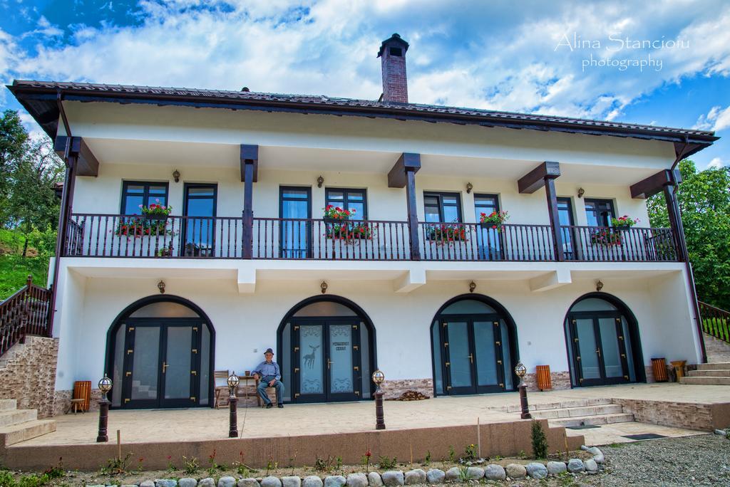 Pensiunea Agroturistica Cerna, Vaideeni, Valcea Экстерьер фото